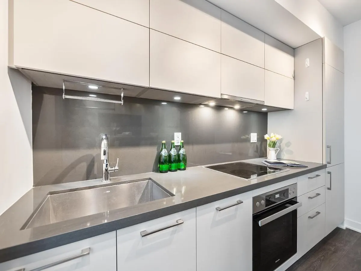 The Estate - Yorkville Toronto Apartment