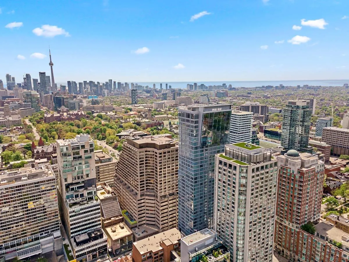 Apartment The Estate - Yorkville Toronto